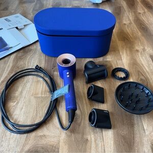 Dyson Supersonic Hair Dryer in Purple with Accessories